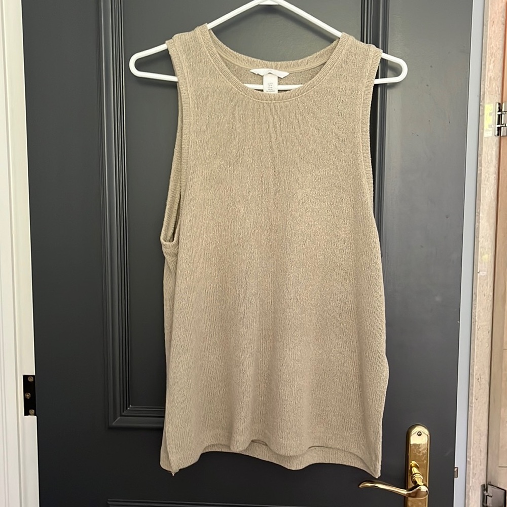 H&M tan tank top made for summer